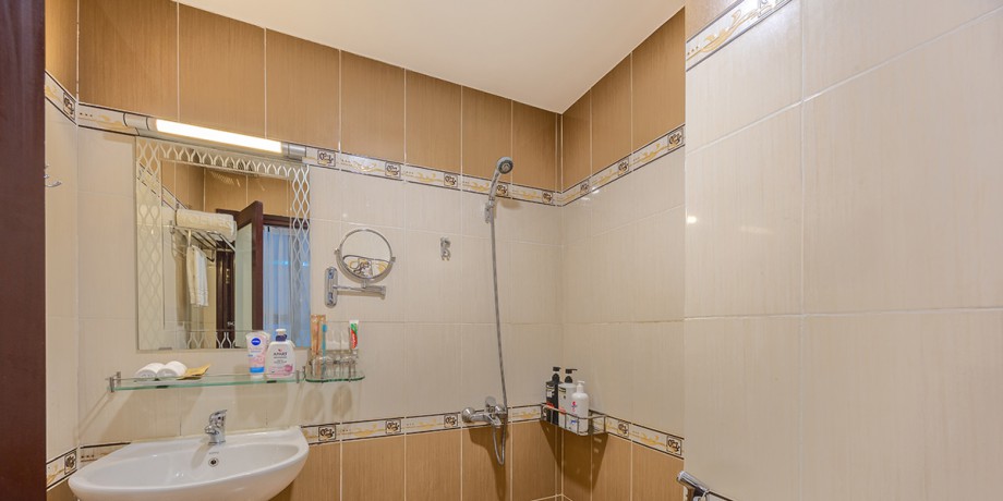 sangtrong001 (6).jpg